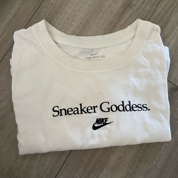 red and black nike shirt